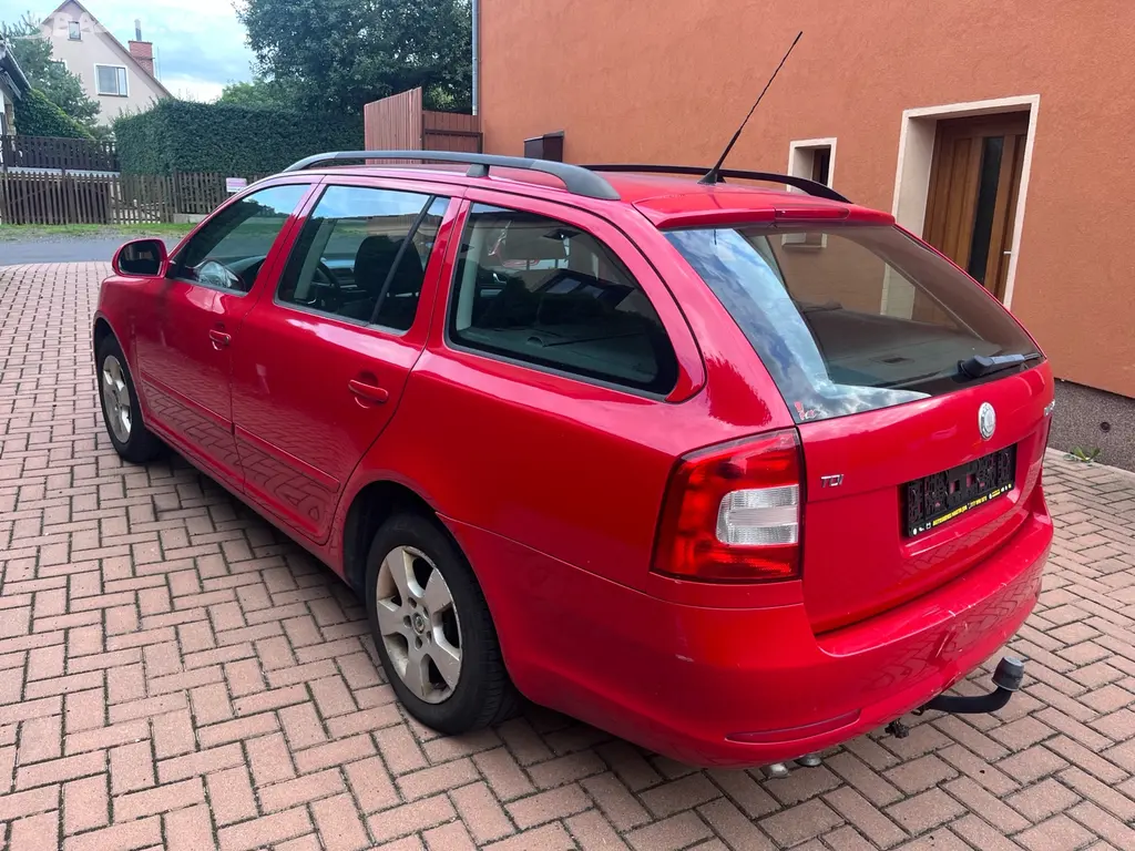 Škoda octavia 1.9 tdi facelift - fotka 4