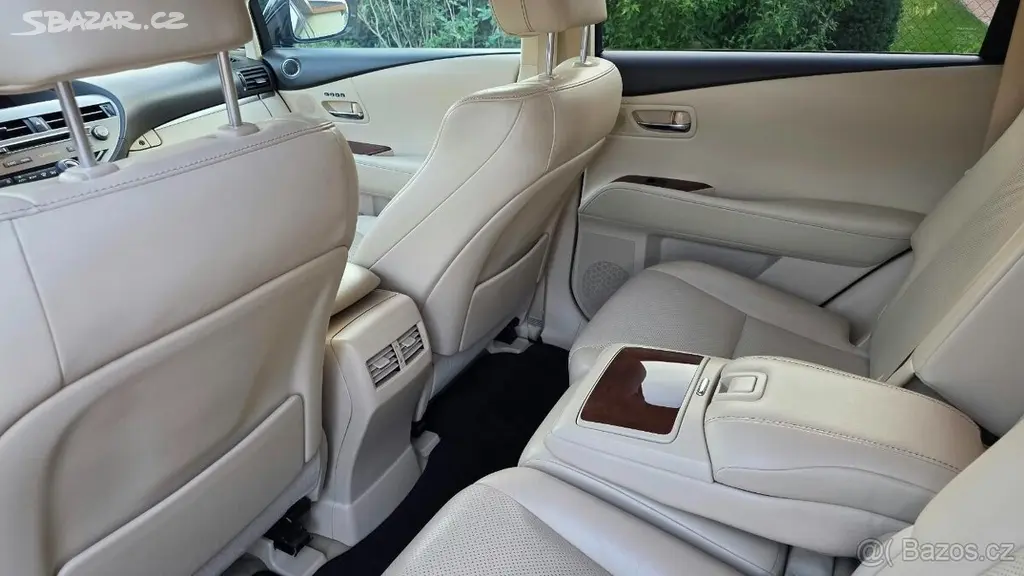 Lexus RX 450h Luxury 4x4, 2013, nebouraný - fotka 3