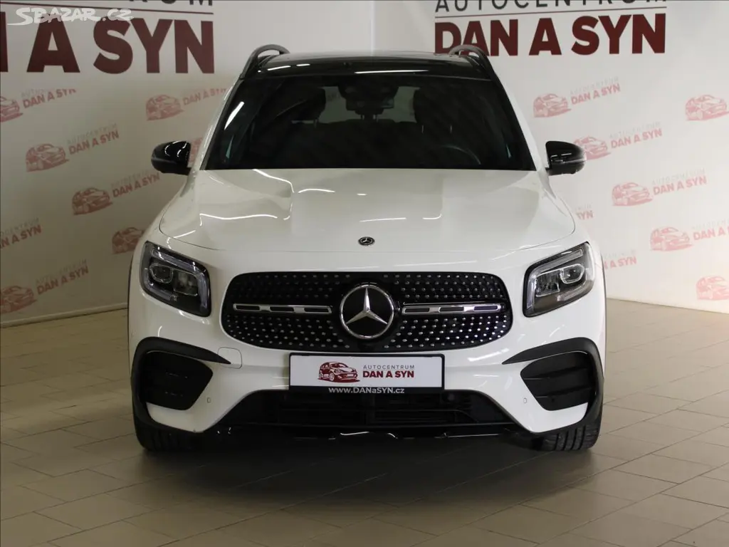 Mercedes-Benz GLB, 2,0 250 4Matic AMG Line - fotka 2