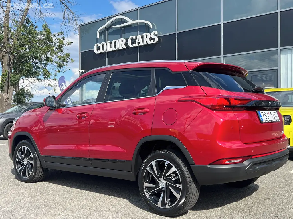 BAIC X35, 1.5 Turbo 100kW PŘEDVÁDĚCCÍ VŮ - fotka 4