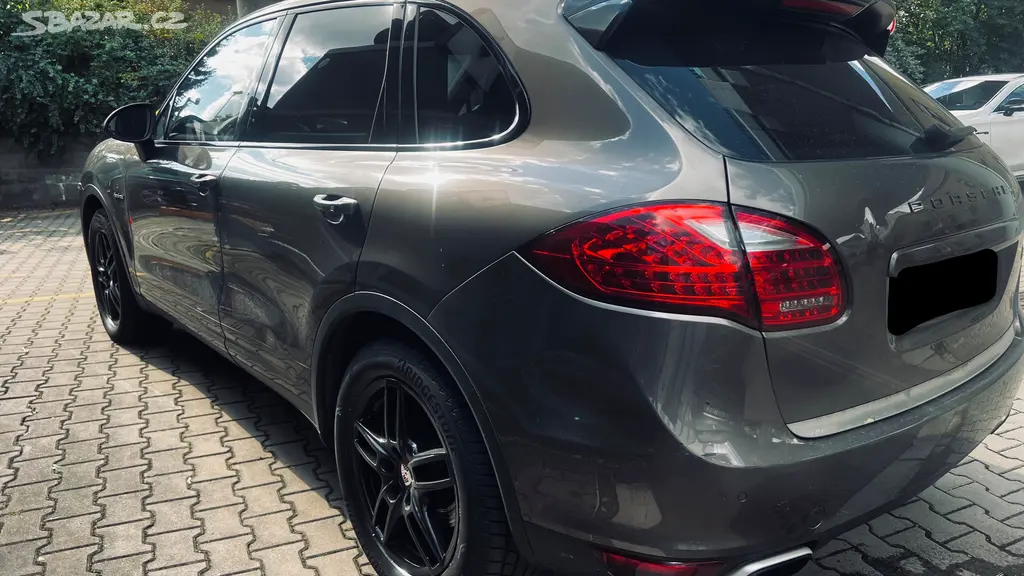 Porsche Cayenne S Hybrid 3,0i 245KW 2012 CZ - fotka 4