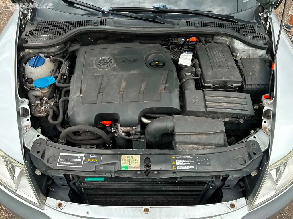 Škoda Octavia II Combi, motor 1.6 TDI (CAYC) - fotka 6