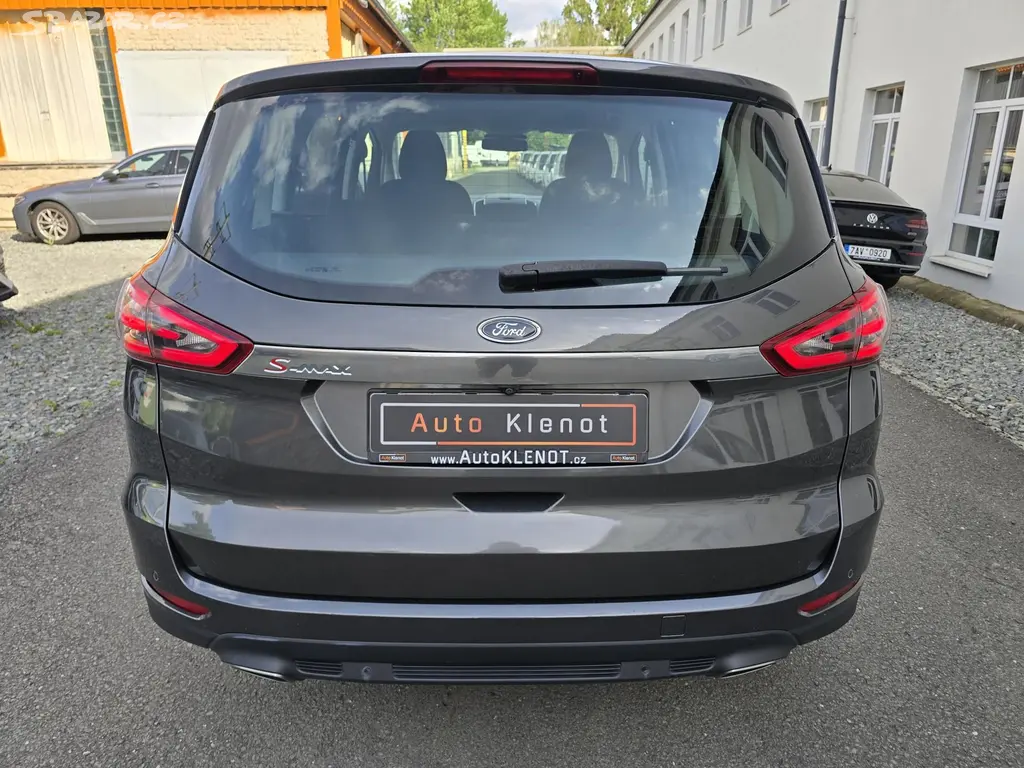 Ford S-MAX, TITANIUM 2.0 132kW LED + NAVI - fotka 6