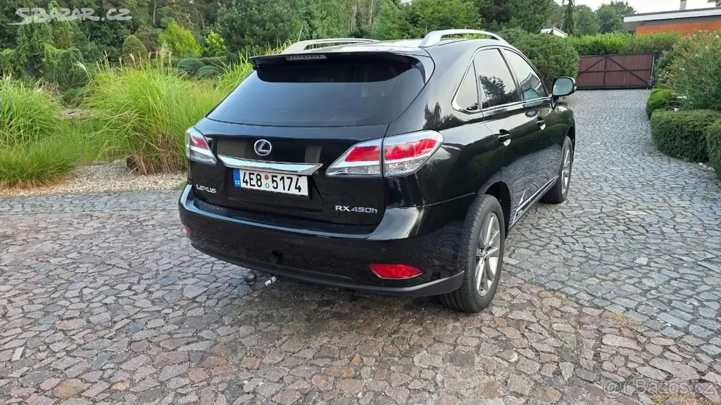 Lexus RX 450h Luxury 4x4, 2013, nebouraný - fotka 2