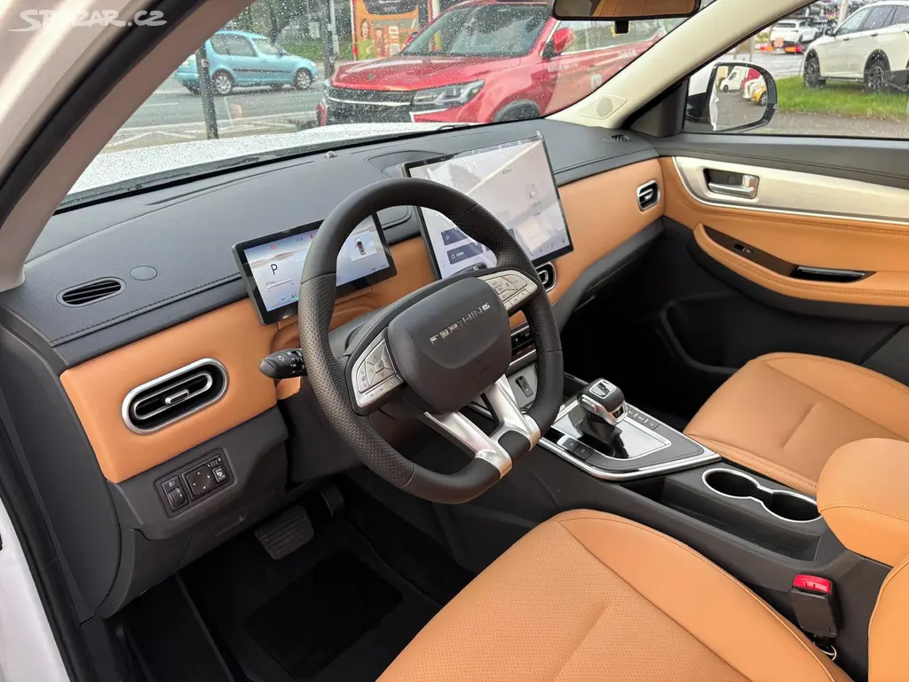 Dongfeng T5, 1.5T 125kw 7DTC Exclusive - fotka 6