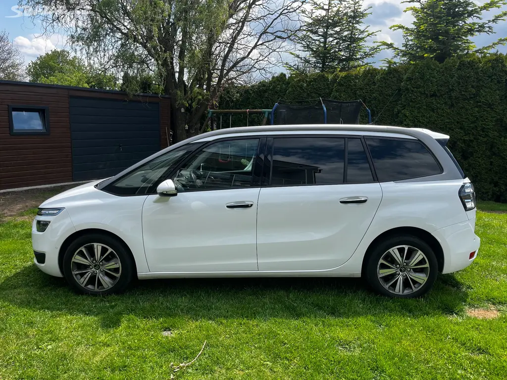 Citroen C4 Grand Picasso 1.2i 96Kw Nové v ČR - fotka 2