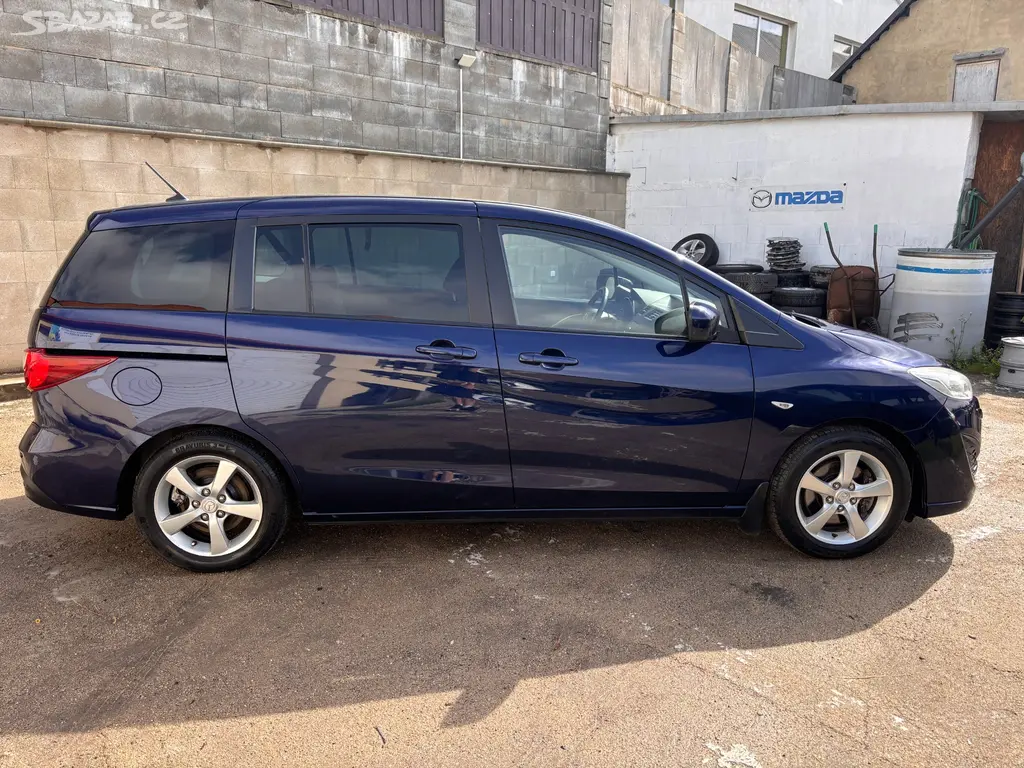 MAZDA 5 2.0i 110KW,2011,XENONY,7MÍST,PDC,TZ,SERVIS - fotka 5