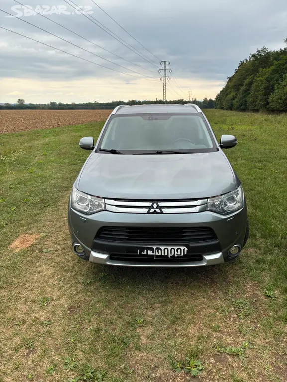 Mitsubishi outlander - fotka 2