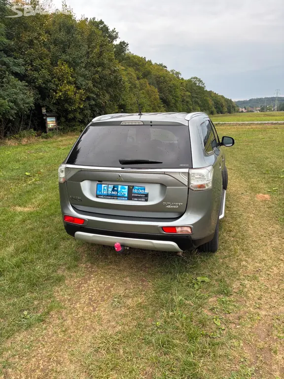 Mitsubishi outlander - fotka 6