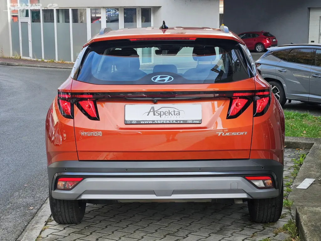 Hyundai Tucson, 1.6T-GDi DCT, Smart, serv.kn. - fotka 4