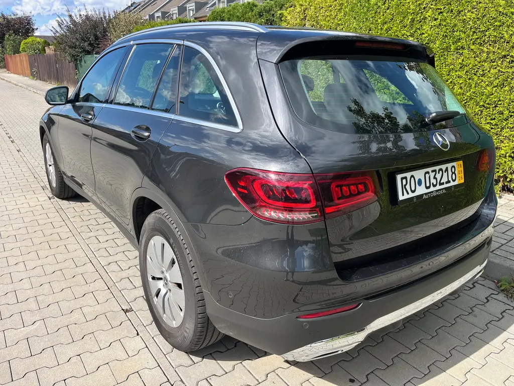 MB GLC 220d 4M Exclusive 143 kW MBeam,tažné 360° - fotka 2