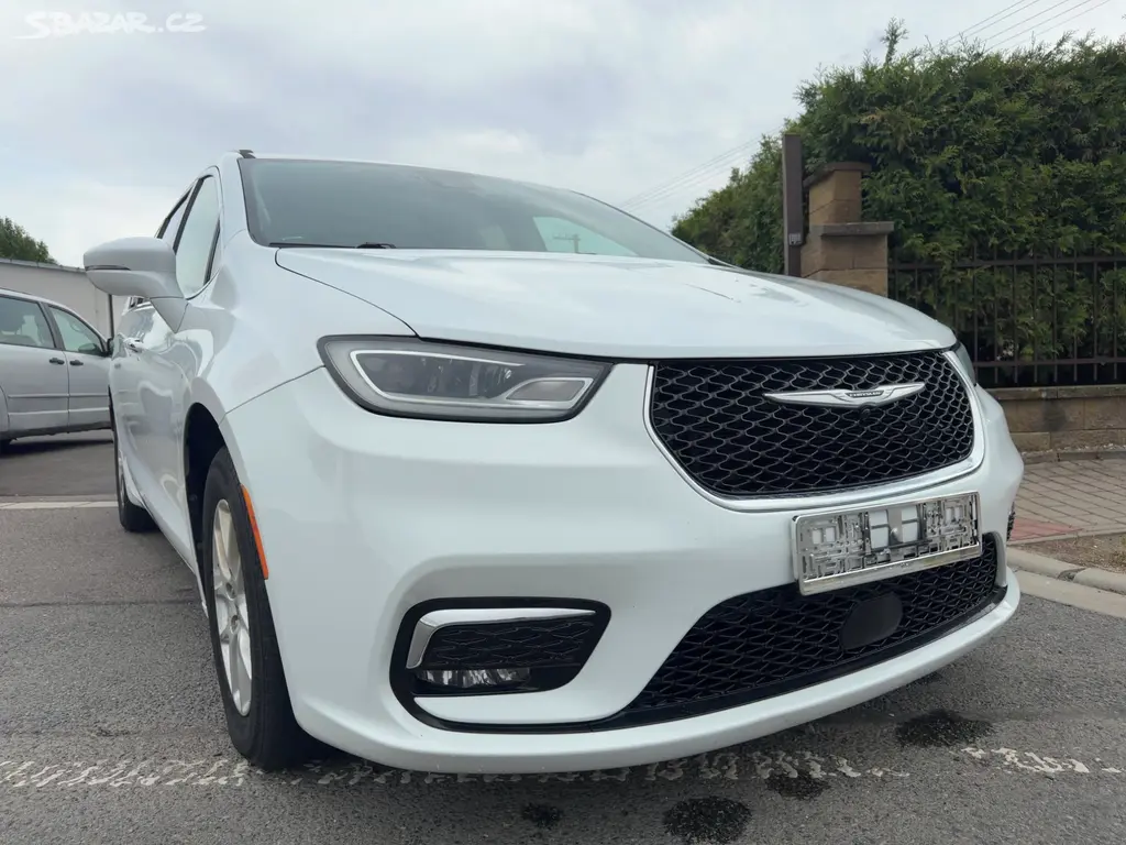 Chrysler Pacifica 3,6 Pentastar Radar NEW 2021 - fotka 6