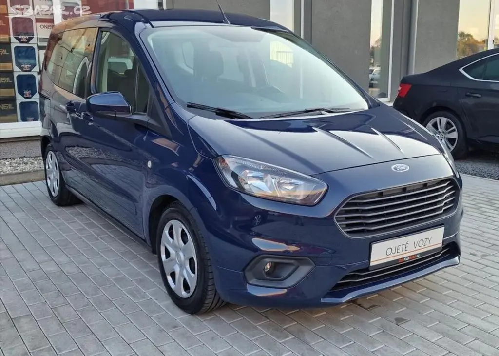 Ford Tourneo Courier, 1.5TDCi 74kW Trend,ČR,1.Maj.