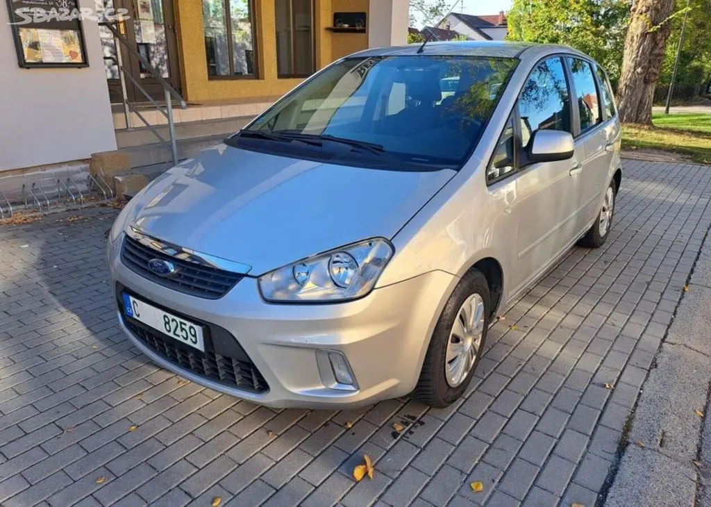Ford C-MAX 1,6 i Trend benzín manuální - fotka 4
