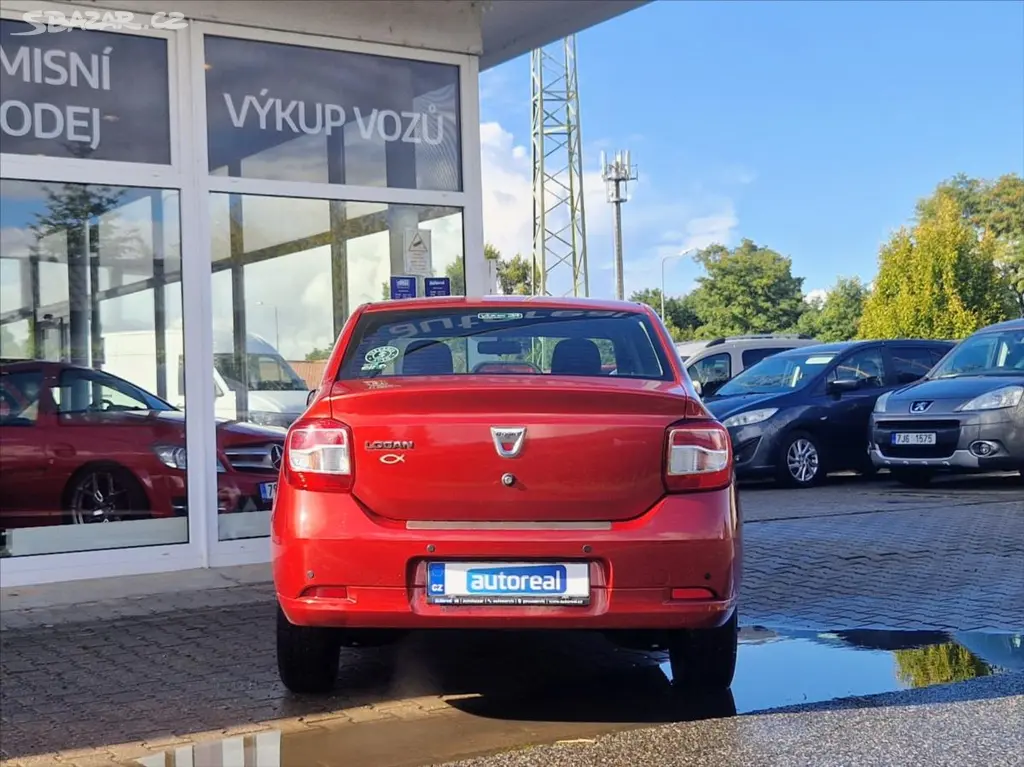 Dacia Logan, 1,2 i 54kW SENZORY HEZKÝNÁJEZD - fotka 4