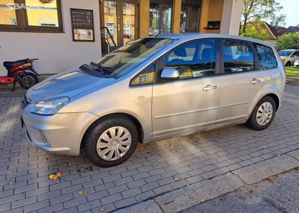 Ford C-MAX 1,6 i Trend benzín manuální - fotka 5