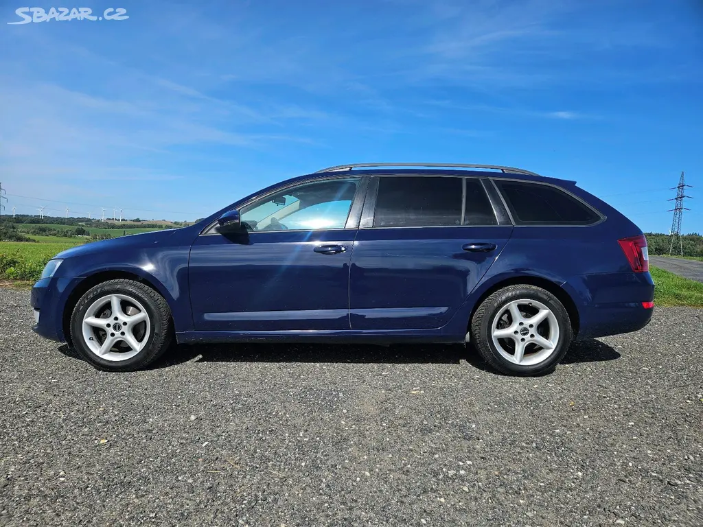 Škoda Octavia III 1.6 TDi - fotka 4