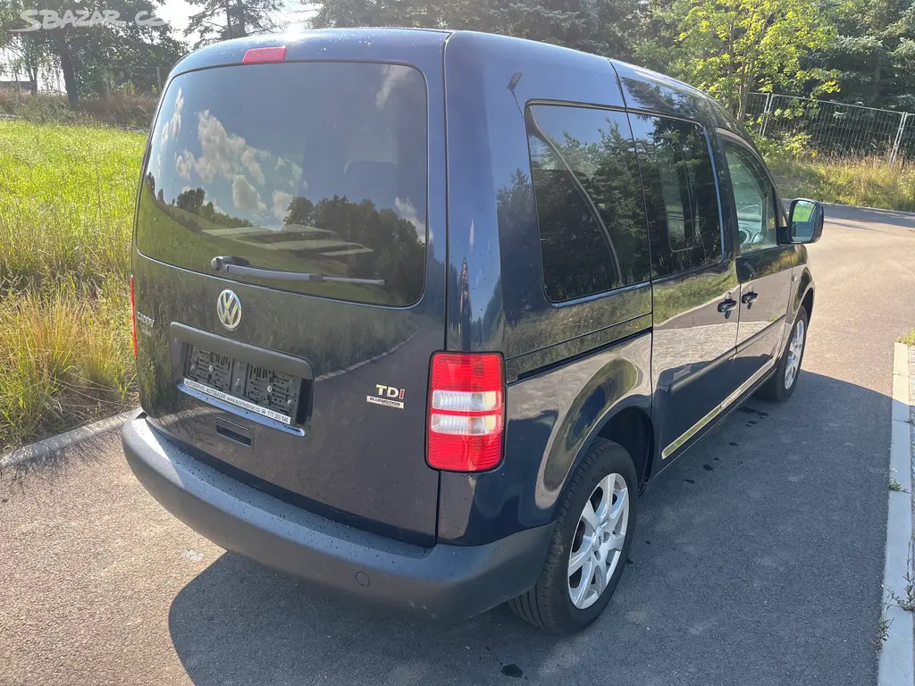 Volkswagen Caddy LiFE 1.6 TDI 2x šoupačky alu - fotka 4