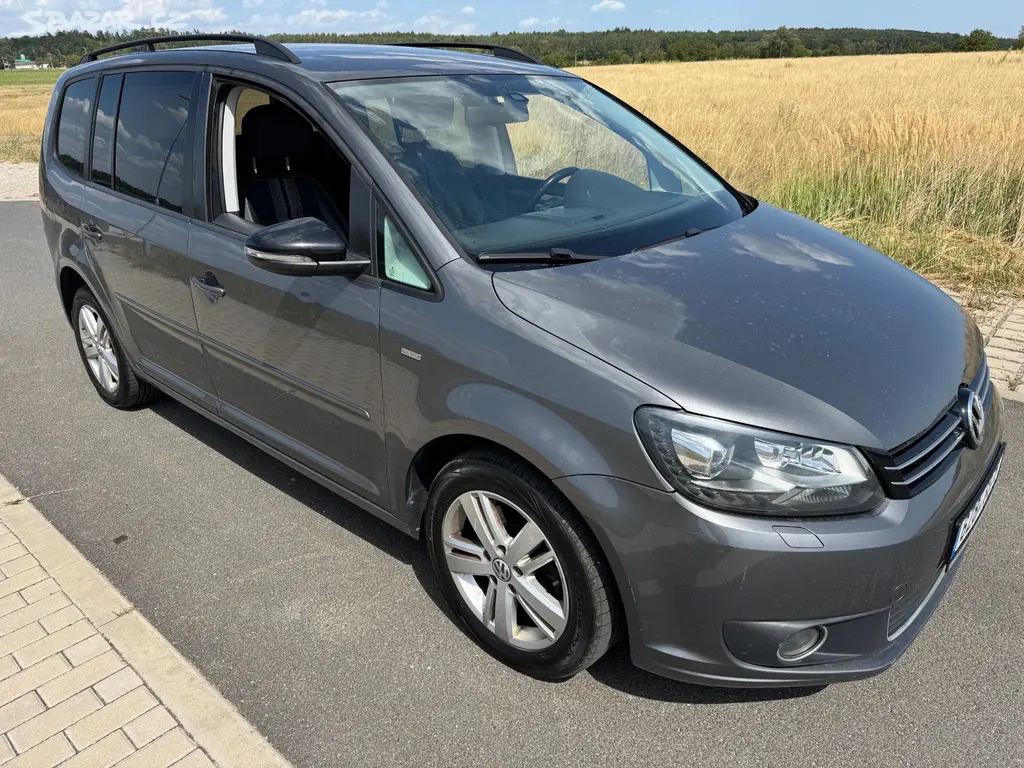 Volkswagen Touran 1.4 TSI DSG alu - fotka 3