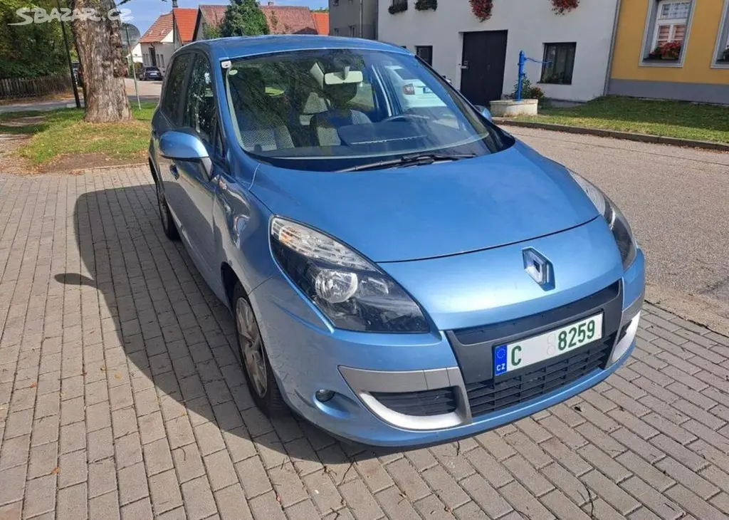 Renault Scénic 1,5 dCi nafta manuální