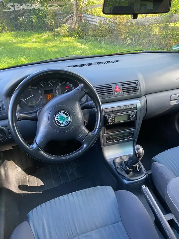 Škoda Octavia combi 1,6 benzin GT - fotka 6