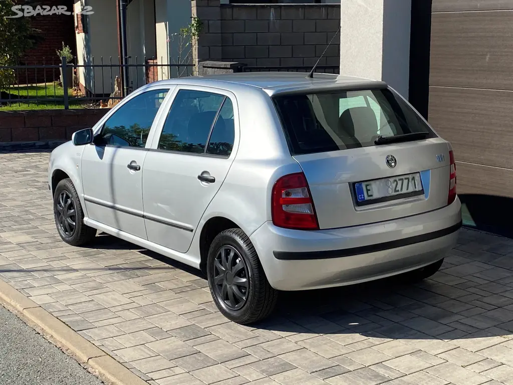 ŠKODA FABIA, hatchback, servisováno, nová STK - fotka 3