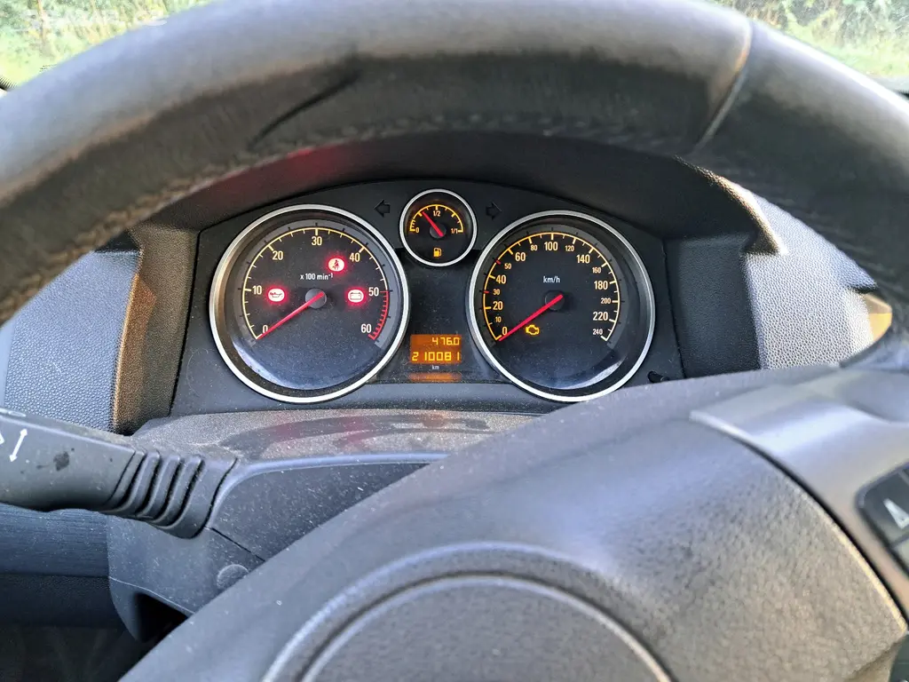 Opel Astra H - fotka 5