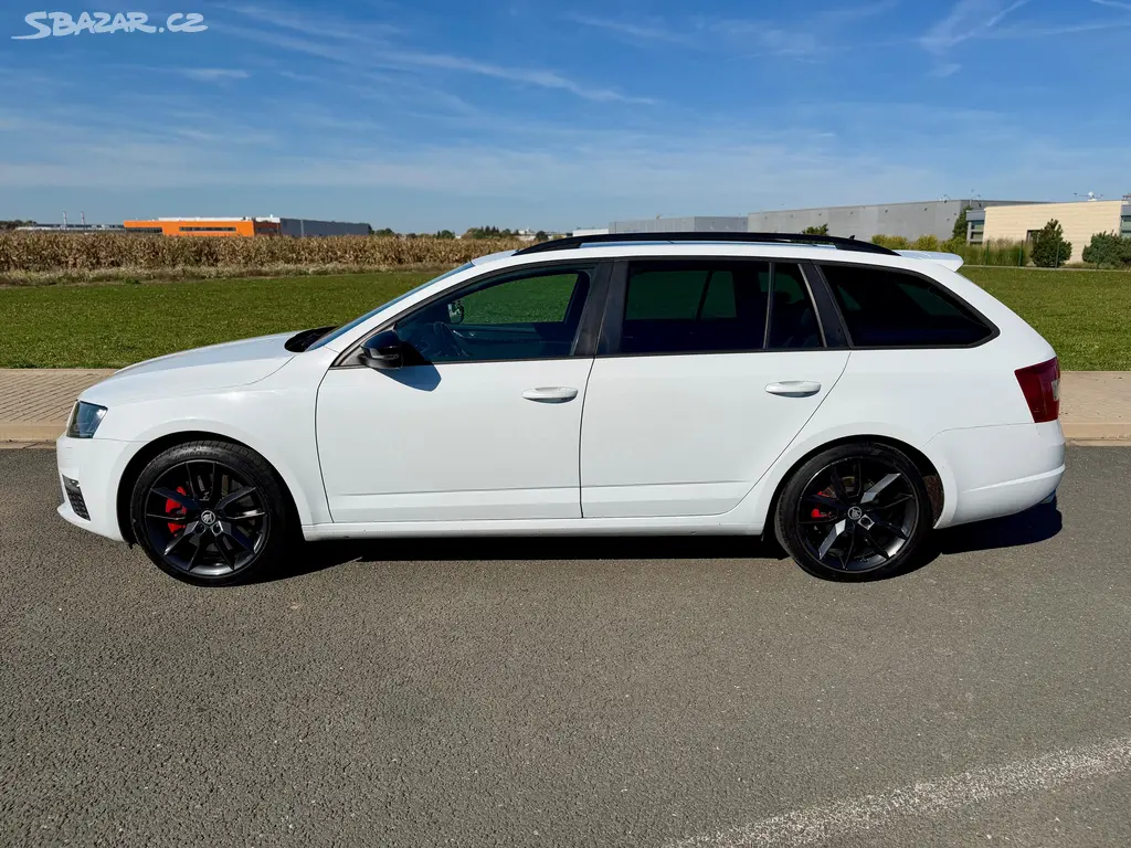 Škoda Octavia, RS 2.0 TSI CHALLENGE DSG TAŽNÉ - fotka 2