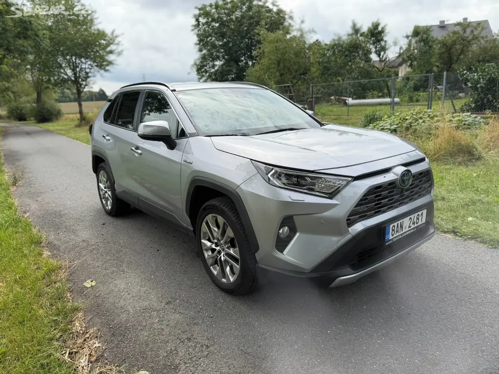 Toyota RAV4 2021 SUV AWD 2,5 Hybrid (222 k)