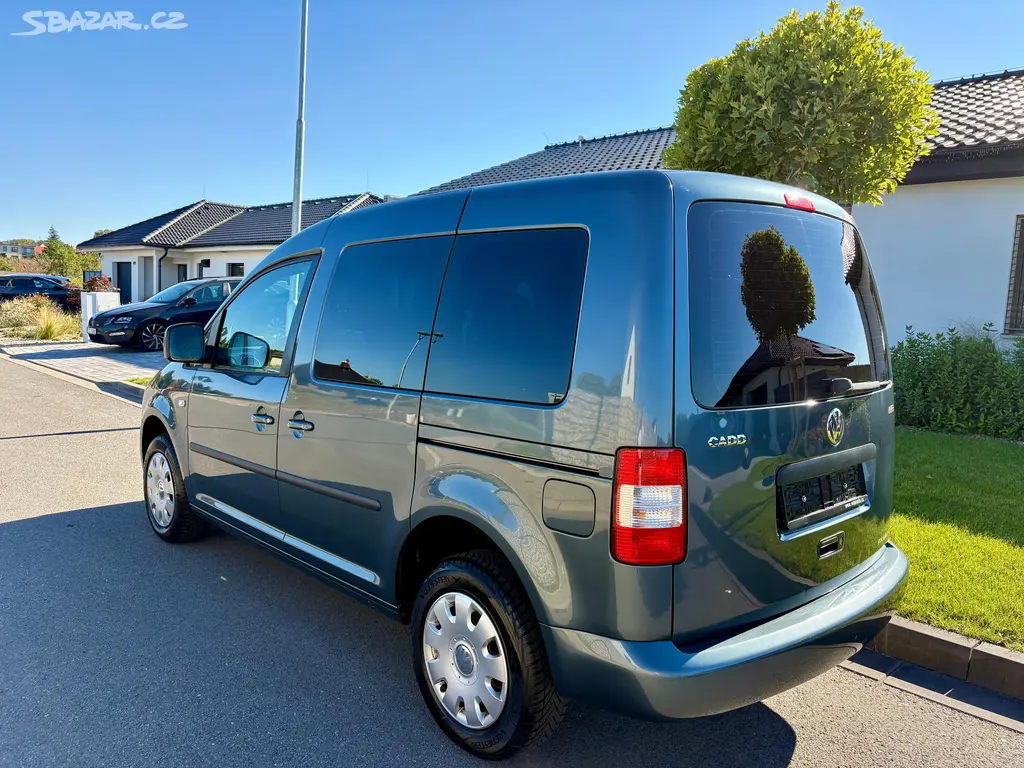 VW Caddy 1.4 16V, 5 míst, klimatizace - fotka 4