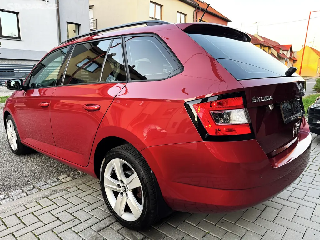 Škoda FABIA 1.2TSI DSG, FRONT ASIST, ALU, TEMPOMAT - fotka 6