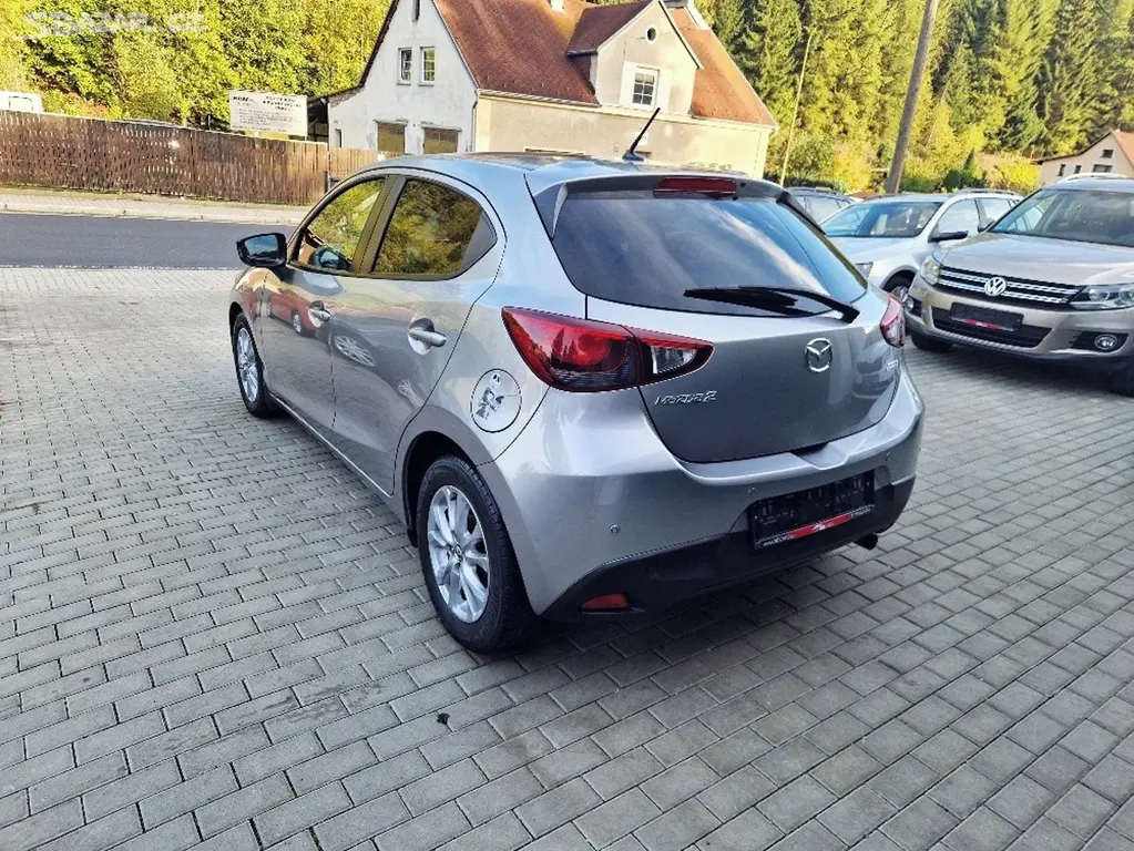 Mazda 2, 1.5 Skyactiv (66 kW) - fotka 3
