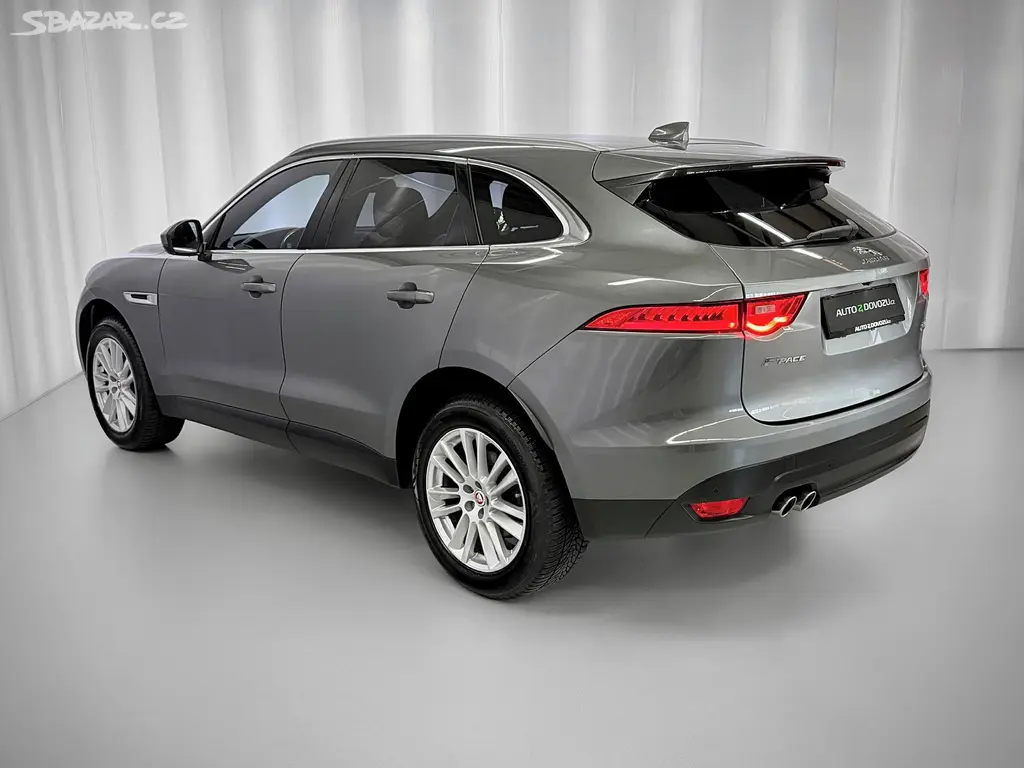 Jaguar F-Pace, 2.0d AWD A/T PRESTIGE, WEBASTO - fotka 4