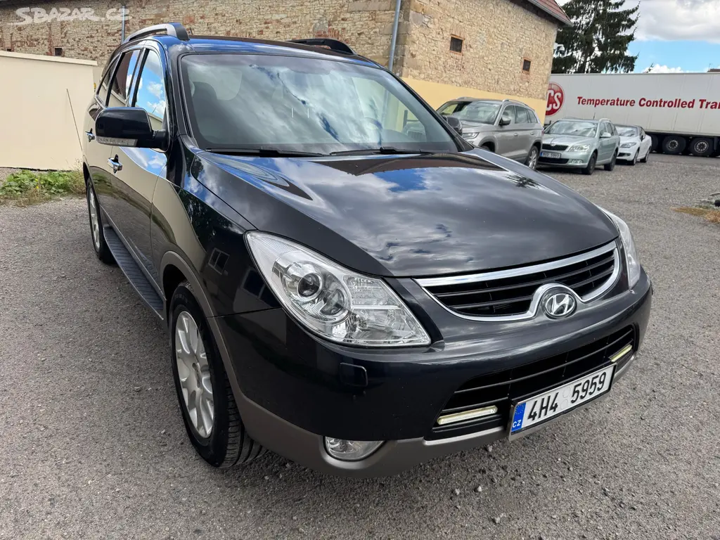 Hyundai IX55 2009 3.0 CRDI 7 míst A/T 4x4 CZ