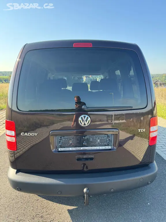Volkswagen Caddy LiFE 1.6 TDI 2x šoupačky tažné - fotka 5