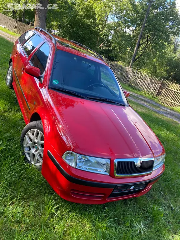 Škoda Octavia combi 1,6 benzin GT - fotka 4