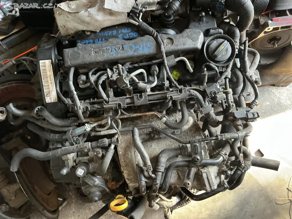 Motor octavia 3 1.6 TDi 66 kw CLHC KOMPLETNÍ