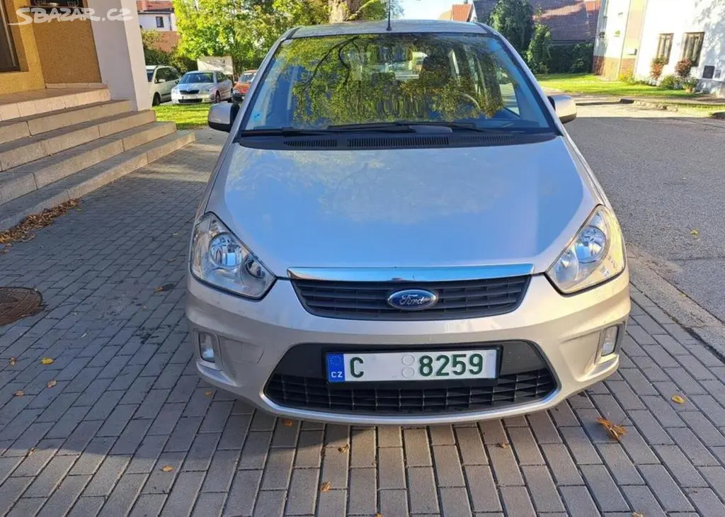 Ford C-MAX 1,6 i Trend benzín manuální - fotka 3
