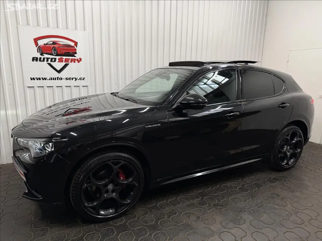 Alfa Romeo Stelvio, VELOCE 206kW Q4 PANO TAŽNÉ R21 - fotka 3