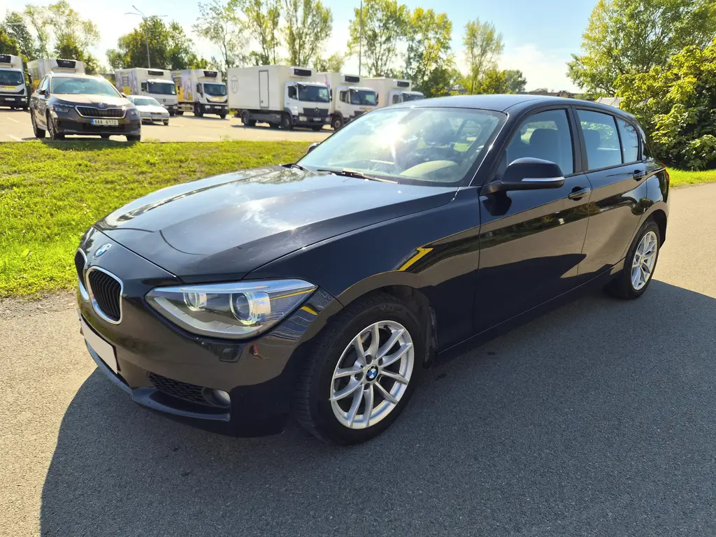 BMW Řada 1, 105KW LED XENON VÝHŘEV PARK.S