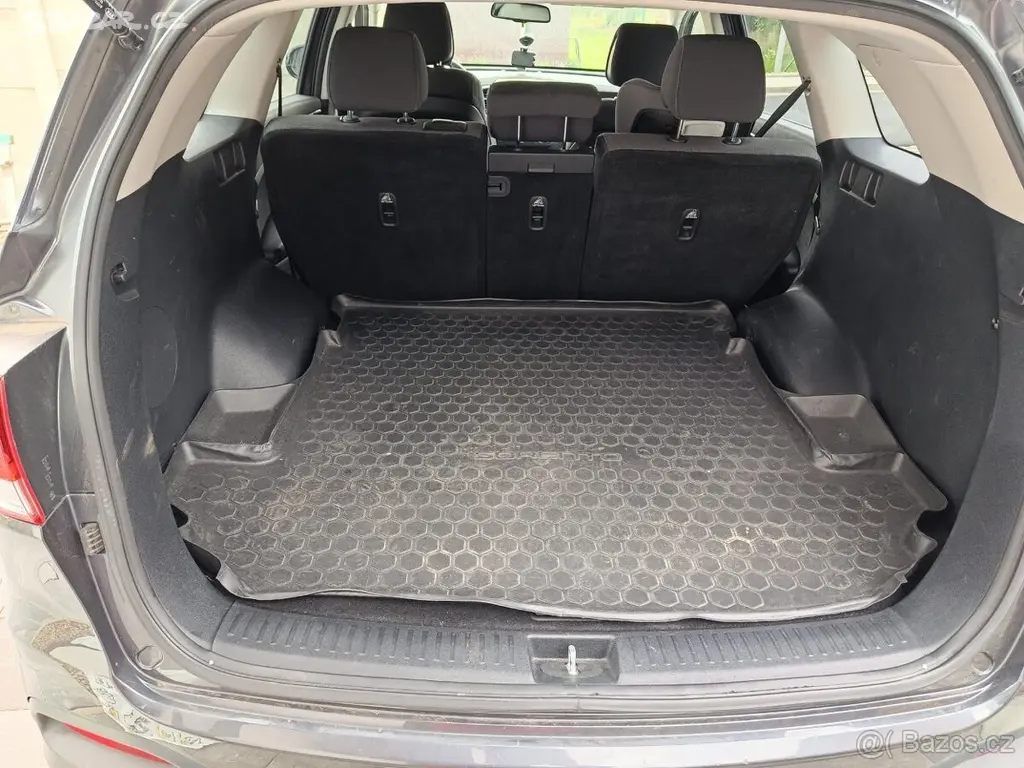 Kia Sorento 2,2 tdi - fotka 5
