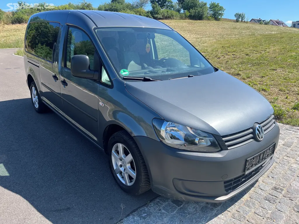 Volkswagen Caddy MAXI 1.6 TDI tažné alu navi - fotka 3
