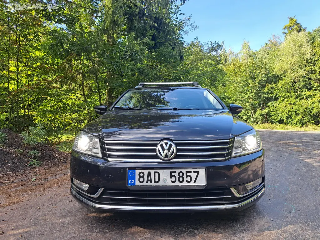 VW Passat B7 Combi 2.0 TDI 103kW Highline - fotka 3