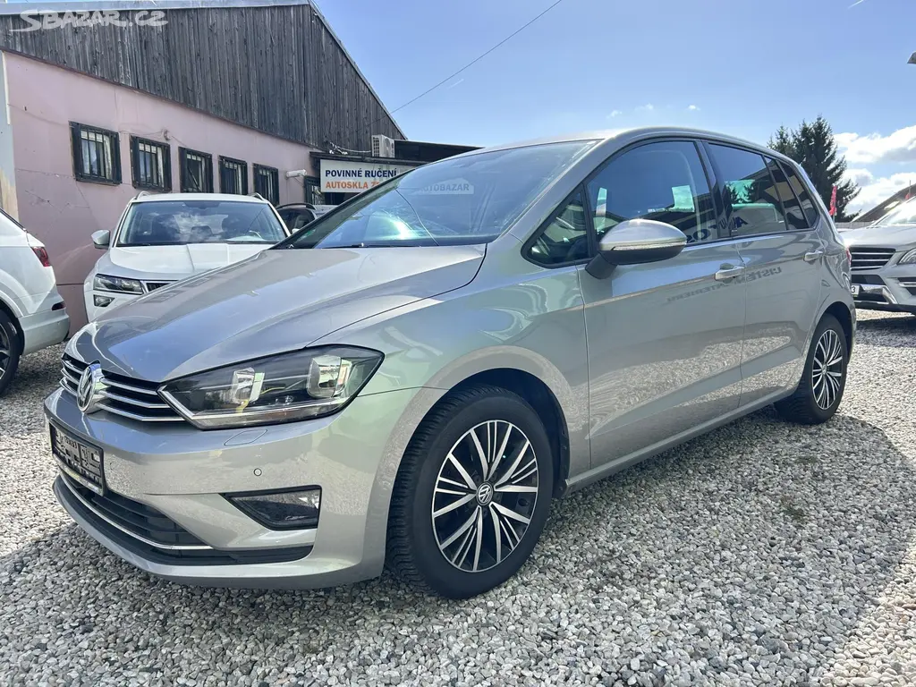 Volkswagen Golf Sportsvan, 1.4 TSi 92KW 132 tis km servis - fotka 3