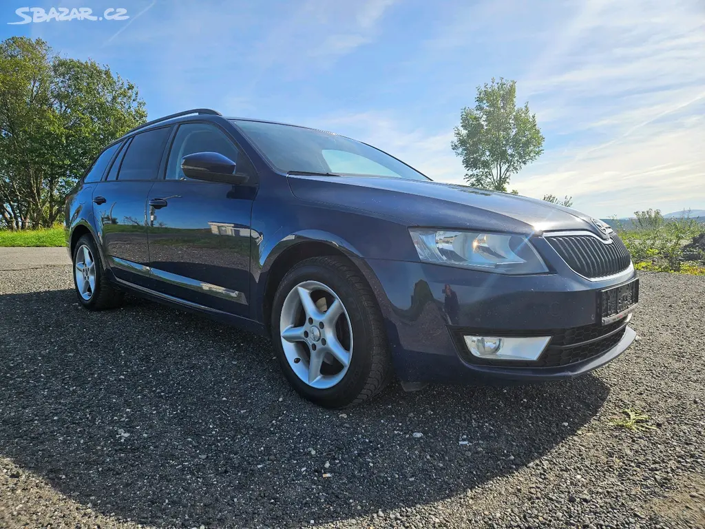 Škoda Octavia III 1.6 TDi - fotka 3