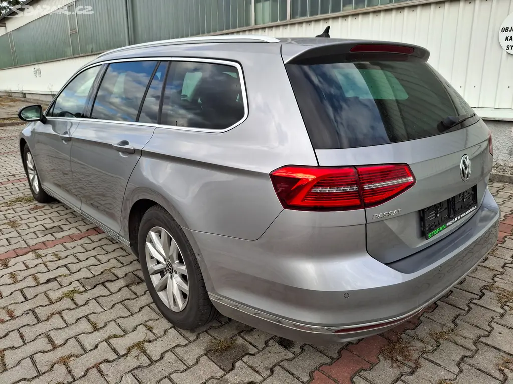 VW PASSAT VARIANT B8 1.5 TSI DSG 110kw - fotka 3