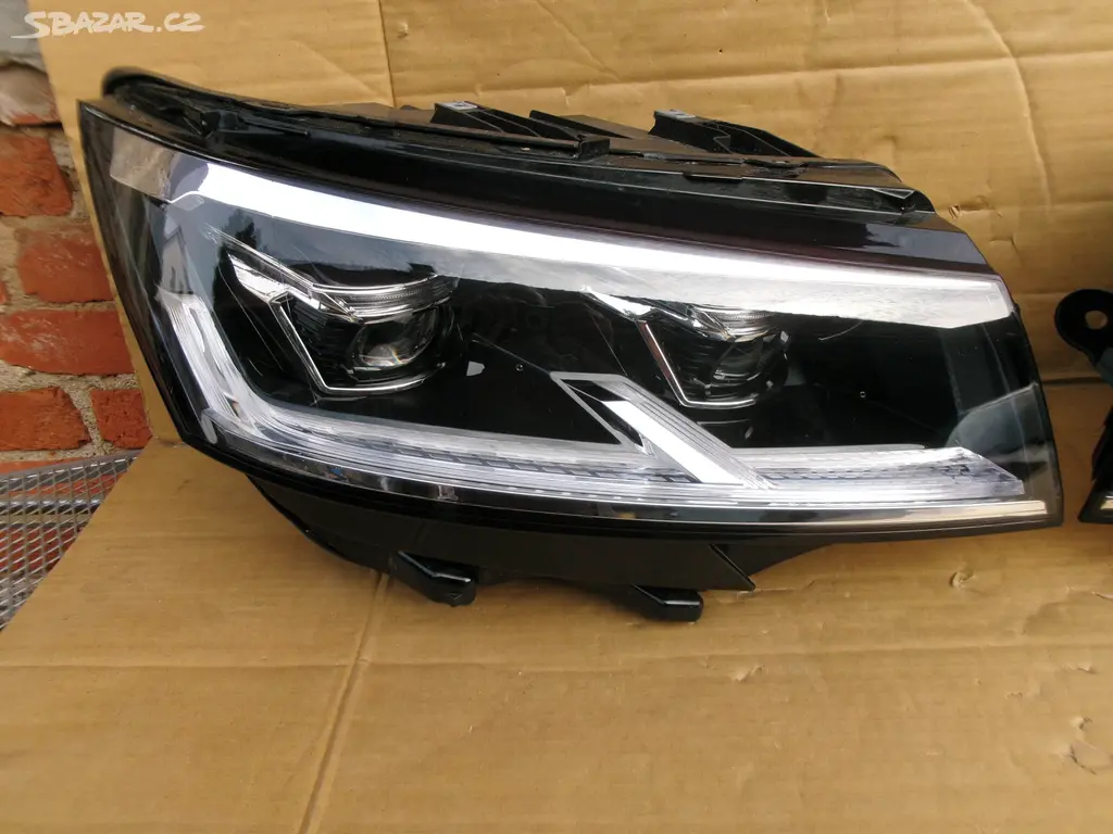 VW T6,1 - FULL LED světla - fotka 3