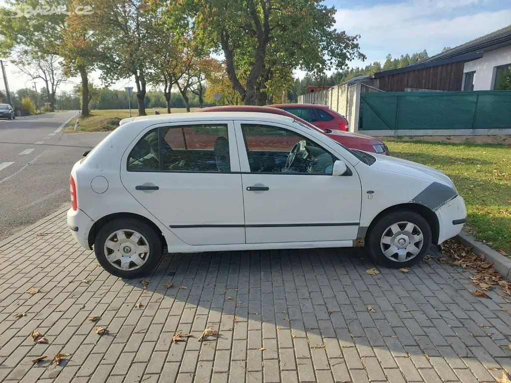 Škoda Fabia 1.4 MPI 44 kW - fotka 2