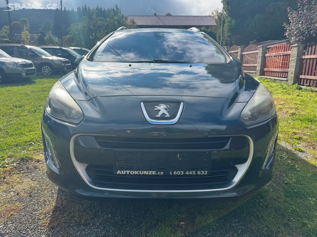Peugeot 308 1.6 benzin 115 kw STK do 4/27 - fotka 2
