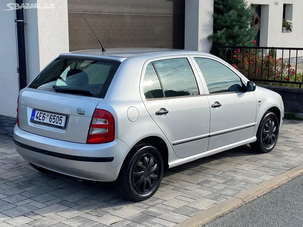 Škoda FABIA 1.4 MPI, KLIMA, nová STK, bez koroze - fotka 3